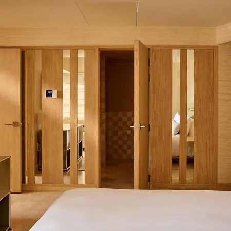 The Shelborne By Proper Hotel Miami Beach Exterior photo