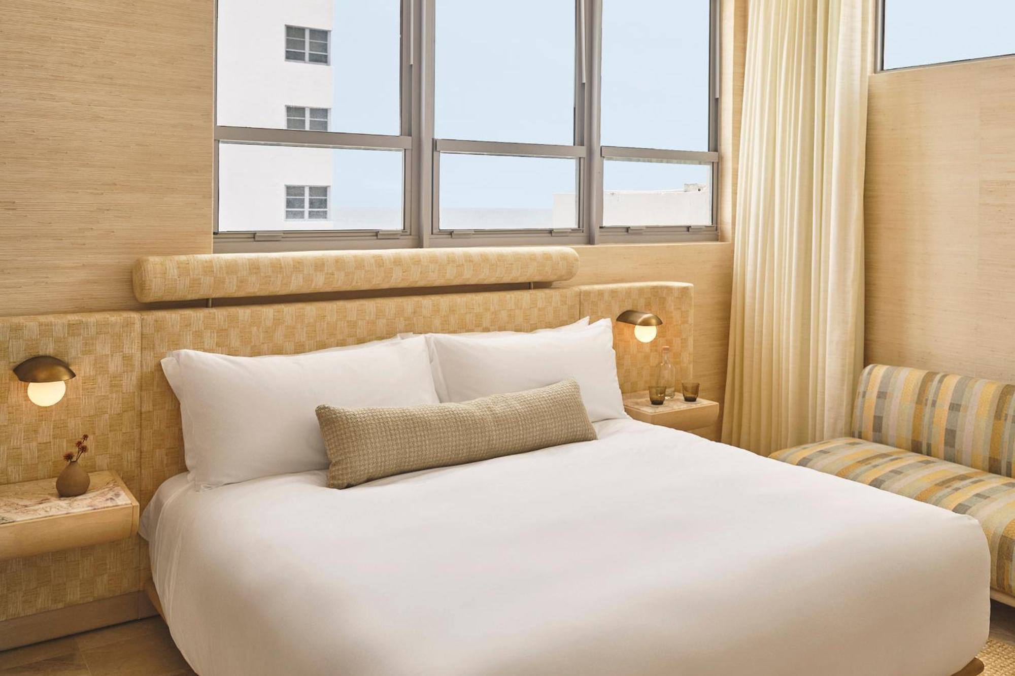 The Shelborne By Proper Miami Beach