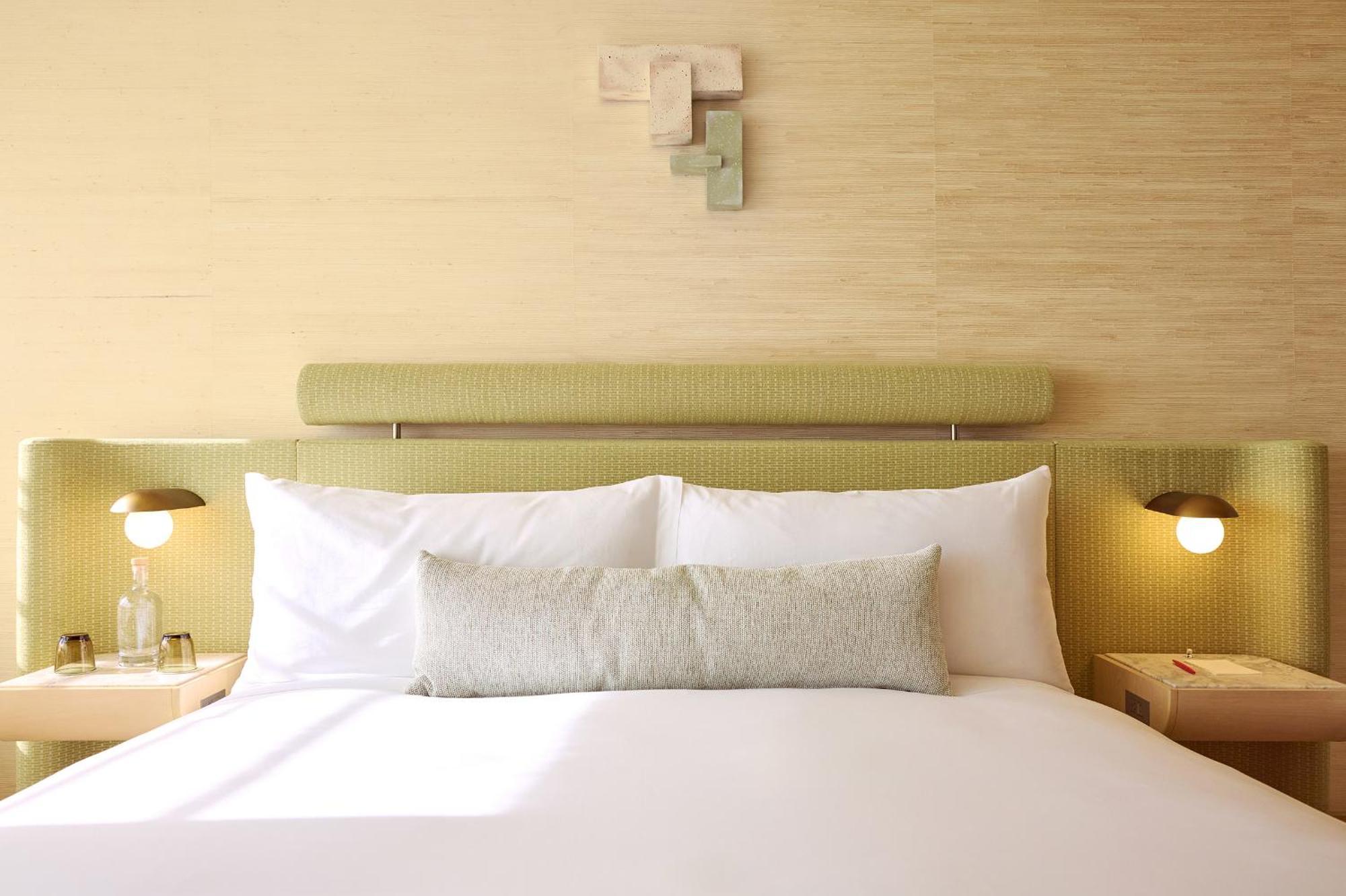 Resort The Shelborne By Proper 5*